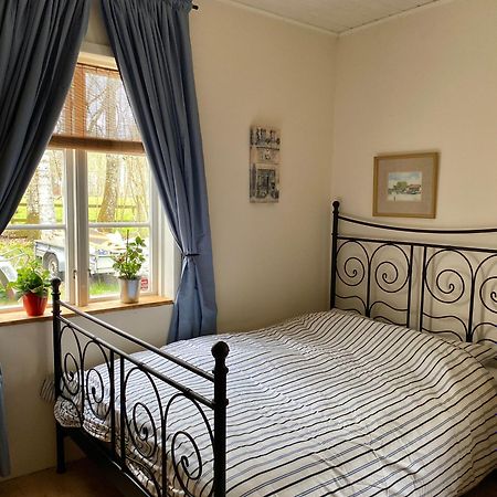 Bed and Breakfast Skrattande Ko Tingsryd Экстерьер фото